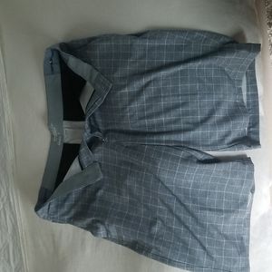 Nike golf shorts size 30